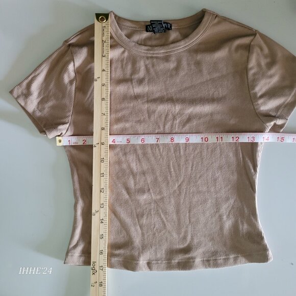 New Love Womens Ribbed Beige T-Shirt Size S Polyester Spandex Blend - Picture 4 of 4